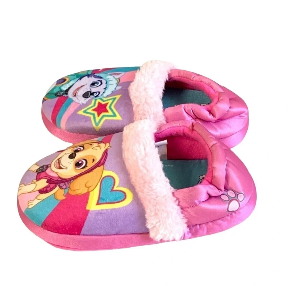Girl’s Paw Patrol Slippers Sz 11/12